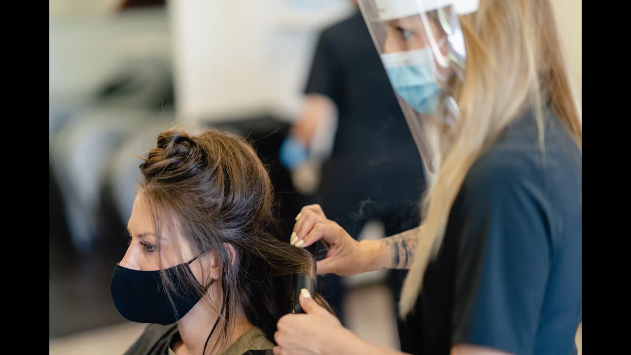 Einrichtung für Friseursalon mit individuellem Stil
